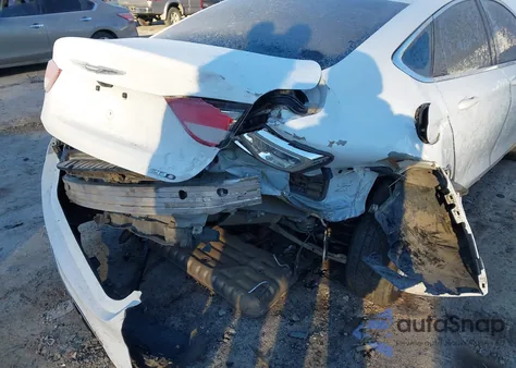 2016 Chrysler 200 Limited из США, поврежденный, VIN 1C3CCCAB3GN169792